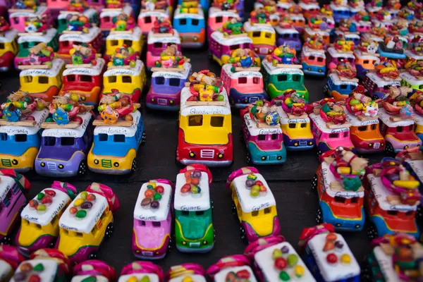 chichicastenango tavuk otobüs Hediyelik eşya guatemala market