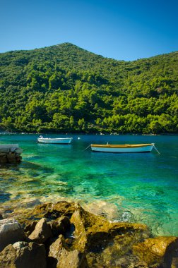 iki adet bot mljet Hırvatistan