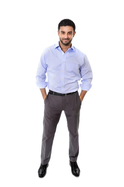 Jovem atraente homem de negócios de pé em retrato corporativo isolado no fundo branco — Fotografia de Stock