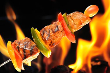 Kızarmış domuz eti.