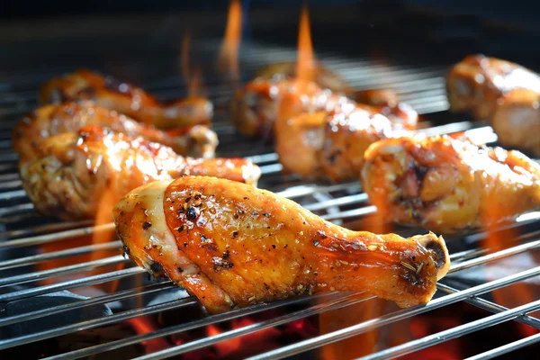 Hühnchen vom Grill — Stockfoto