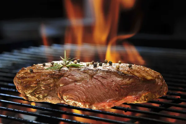 Carne alla griglia — Foto Stock