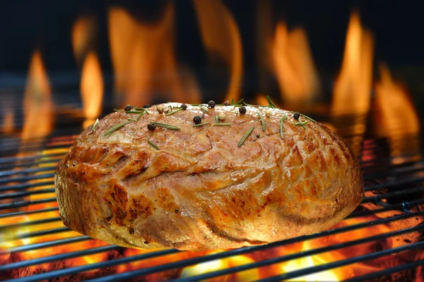 Fleisch vom Grill — Stockfoto