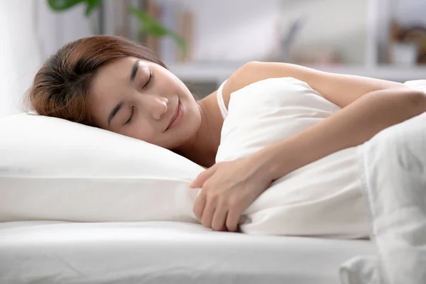 Beautiful Asian Woman Sleep Sweet Dream Bed Bedroom Morning Feeling — Stock Photo, Image