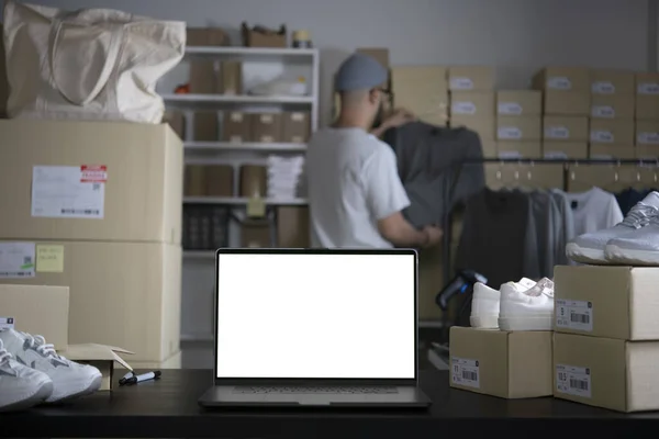 Laptop Blank White Screen Standing Desktop Warehouses Asian Man Online — стоковое фото