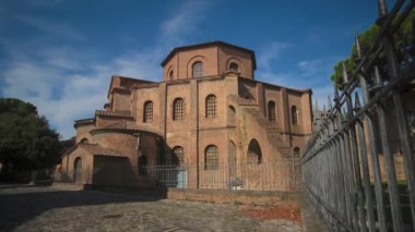 San vitale zaman atlamalı