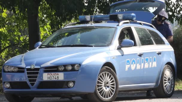 Włoski highway patrol — Wideo stockowe