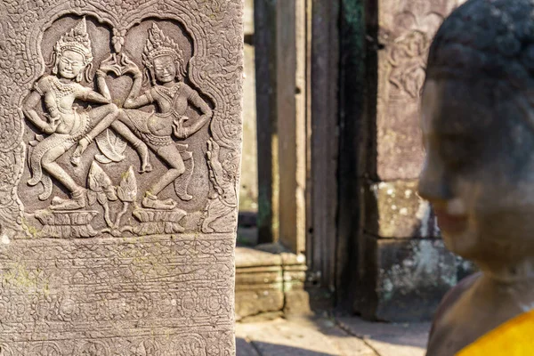 Camboja Siem Reap Parque Arqueológico Angkor Baixo Relevo Dançarina Aspara — Fotografia de Stock