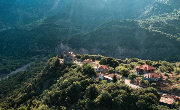 Aerial View Small Greek Village Mountain — Fotografia de Stock