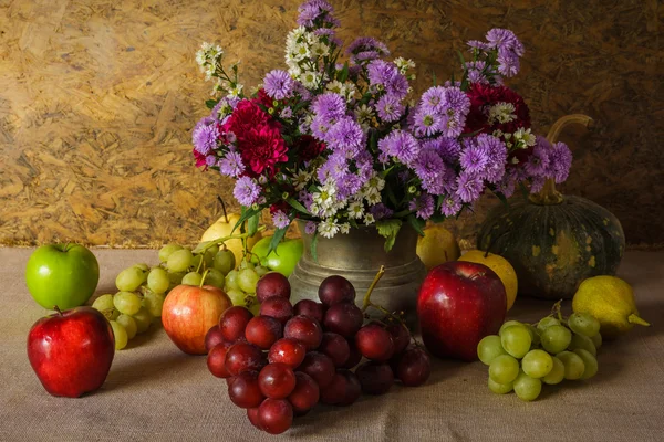 Stilleben med frukter. — Stockfoto