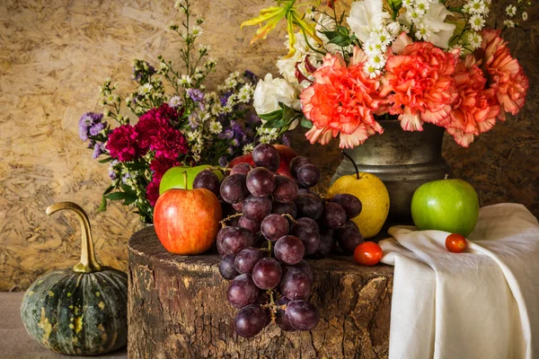 Ainda vida com frutos. — Fotografia de Stock