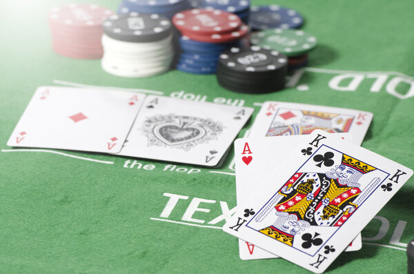 Aces more king with gambling chip