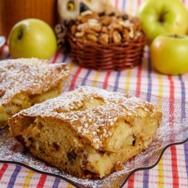 parça lezzetli ev yapımı kek