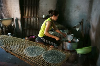 kadın korsesi pasta (Banh'da trang yapmak)