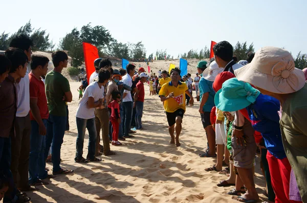 Marathon race cross sand hill — Stock Photo, Image