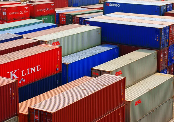 Container im Frachtraum, Vietnam nam — Stockfoto