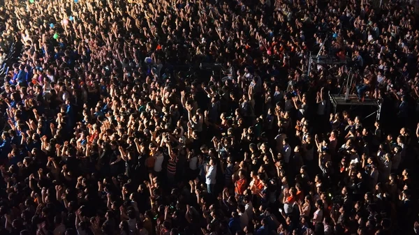 Crowded atmosphere of activity in earth hour — Stock Photo, Image