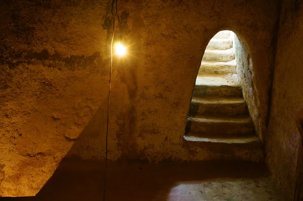 Підземне приміщення куб чі тунельні — стокове фото