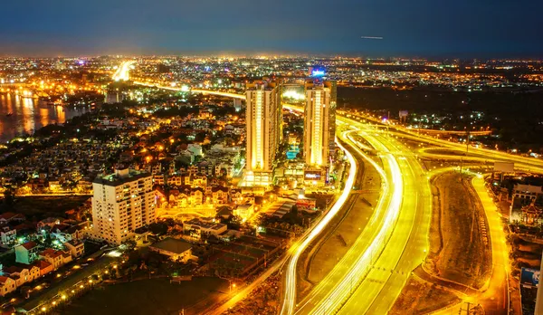 Úžasný noční krajinou z ho či Minovo město, vietnam — Stock fotografie