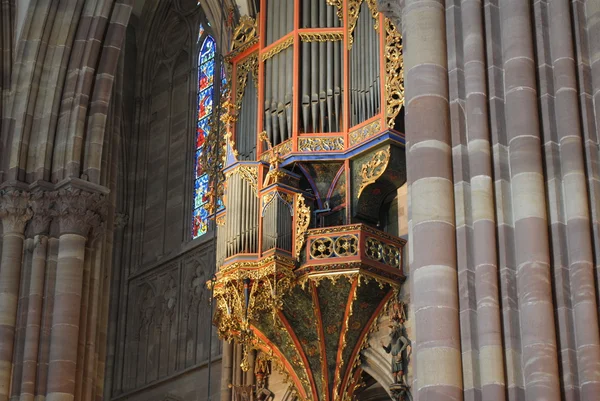 Organ of cathedral of strasbourg — Stock Photo, Image