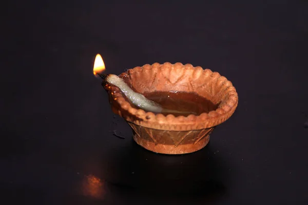 Una Lámpara Arcilla Difundir Luz Festival Diwali — Foto de Stock