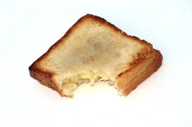 Beyaz arka planda izole edilmiş taze sağlıklı ekmek sandviçi