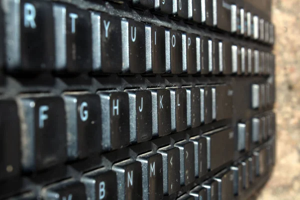 Black Color Computer Keyboards Literami — Zdjęcie stockowe