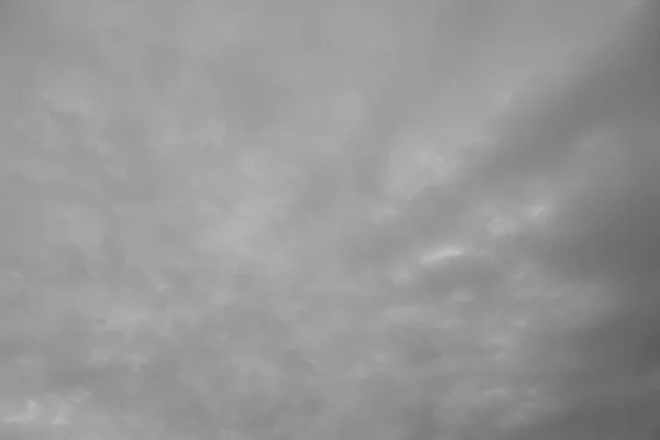 Céu Negro Nuvens Brancas Para Background Chovendo — Fotografia de Stock