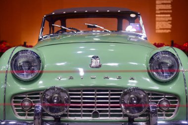 Bangkok Tayland 3 Aralık 2021 Bulanık Klasik eski araba gösterisi Bangkok Otomobil Fuarı 2021.