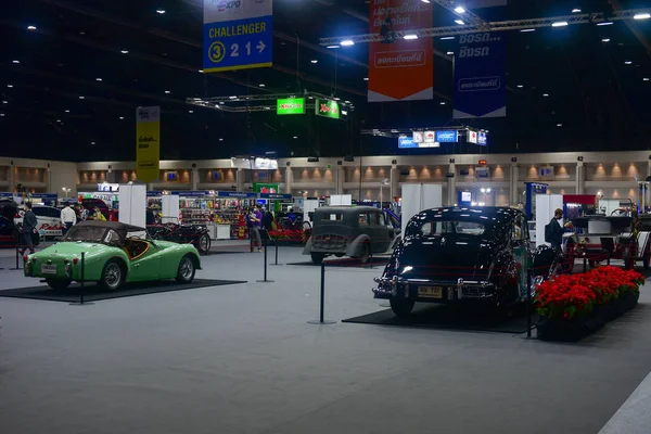 Bangkok Thailand December 2021 Blur Unidentified Classic Old Car Show — 图库照片