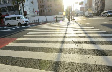 Tokyo, Japonya 25 Kasım 2018 Tokyo sokaklarında güneş parlıyor