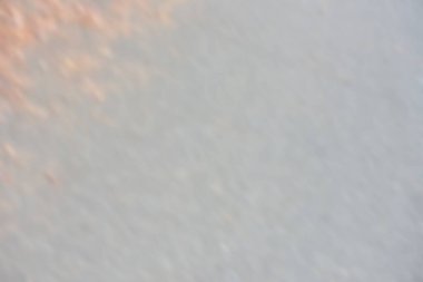 Arka plan için mavi gökyüzü ve beyaz bulutlar