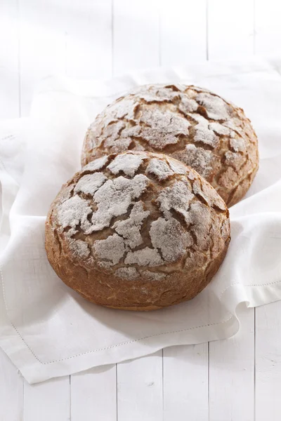 Pane su bianco — Foto Stock