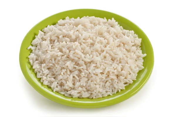 Варёный рис в тарелке — стоковое фото