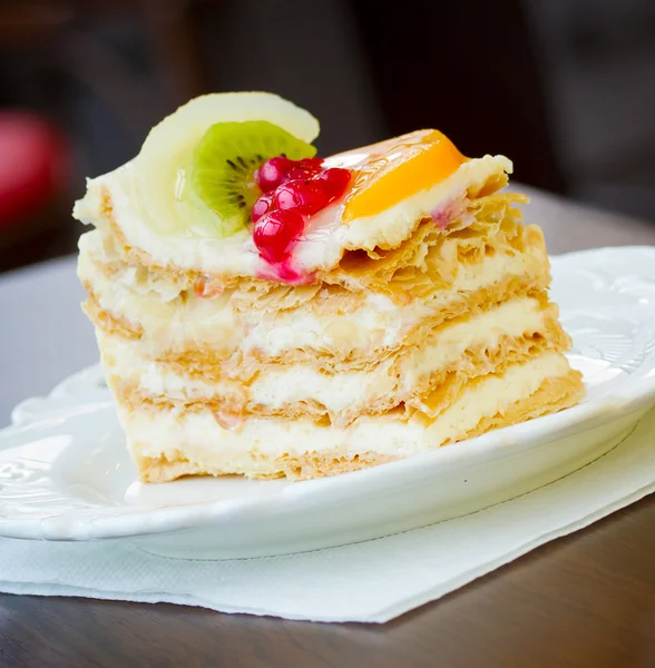 Bolo de frutas — Fotografia de Stock