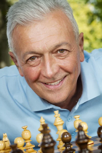Starszy szachista — Zdjęcie stockowe