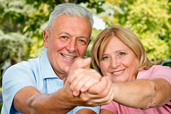 Senioren lächeln — Stockfoto