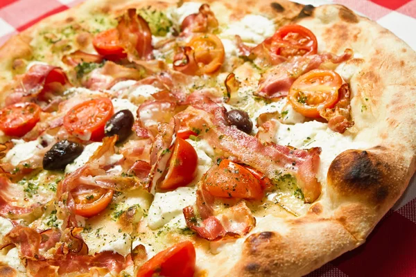 Pizza Napoli — Stock Photo, Image