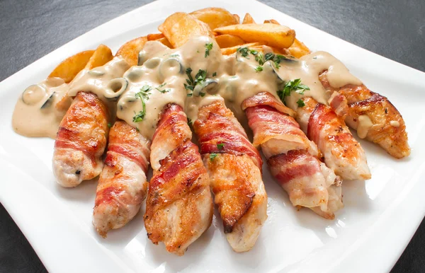 Chicken Rolls Horizontal Shot — Stock Photo, Image