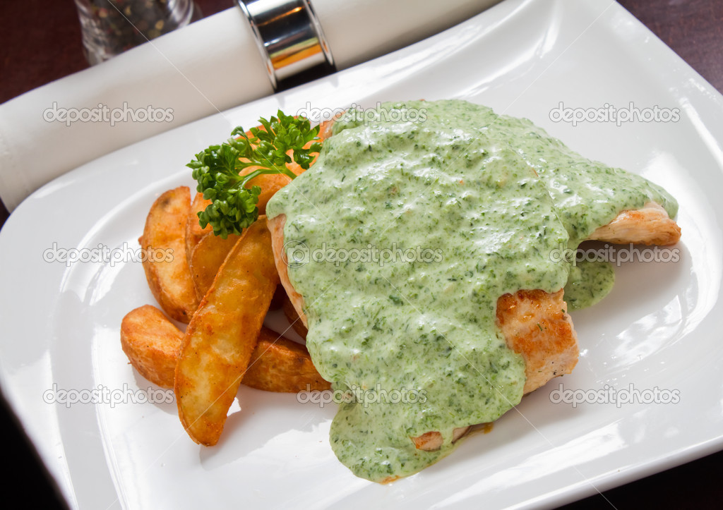 Chicken and Spinach Sauce