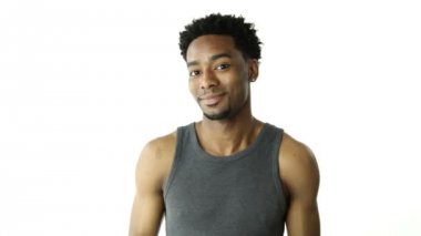 Afrikalı adamın gösteren işaret