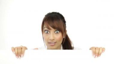 Hemşire gösteren işaret