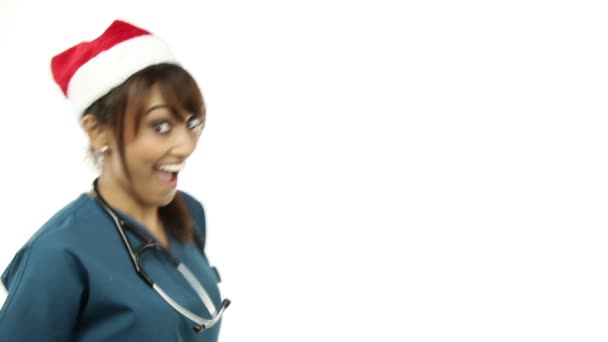 Bir Noel şapka dans hemşire — Stok video