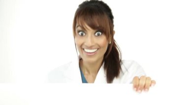 Hemşire çağrı işareti gösteriliyor