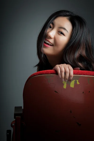 Attractive asian girl posing in studio — Stock Photo, Image