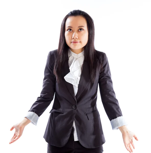 Menina asiática atraente posando no fundo branco — Fotografia de Stock