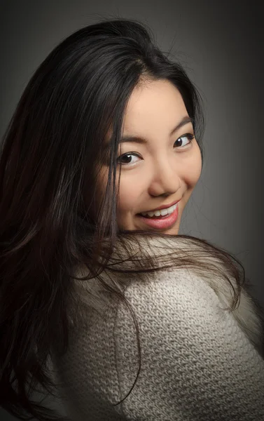 Attractive asian girl 20 years old shot in studio — Stock Photo, Image