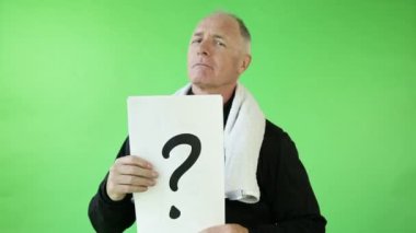 soru işareti olan Kıdemli beyaz adam