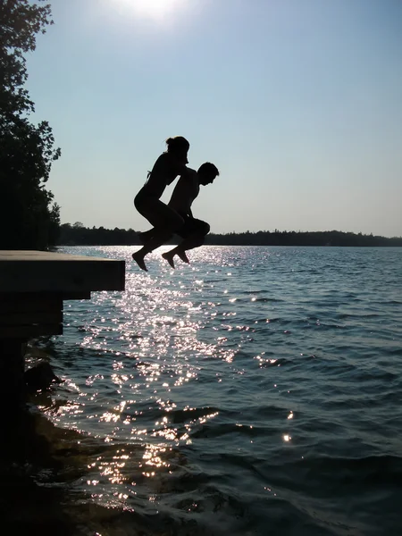 bir çiftin Silhouettes