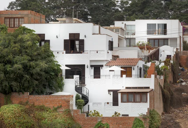 White building — Stock Photo, Image